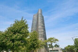 Building Photo - 505 N Lake Shore Dr