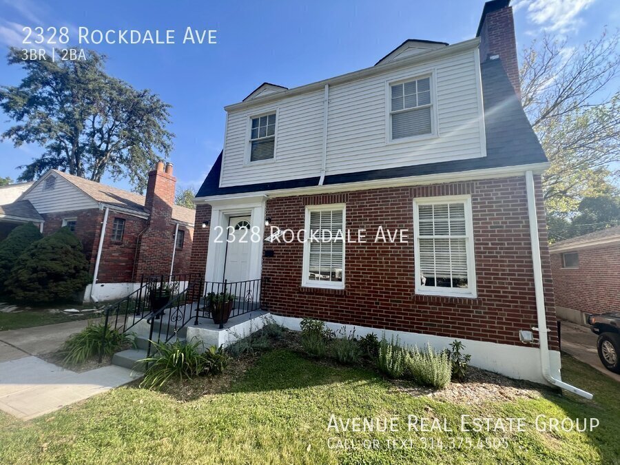 Primary Photo - Charming 3-Bedroom Home in Greendale!