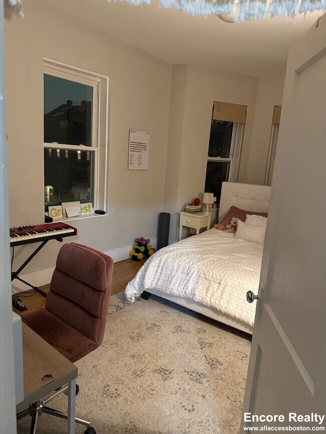 Foto del edificio - 38 Hemenway St