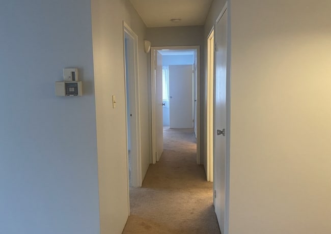 Building Photo - Natick Village 2 bedroom