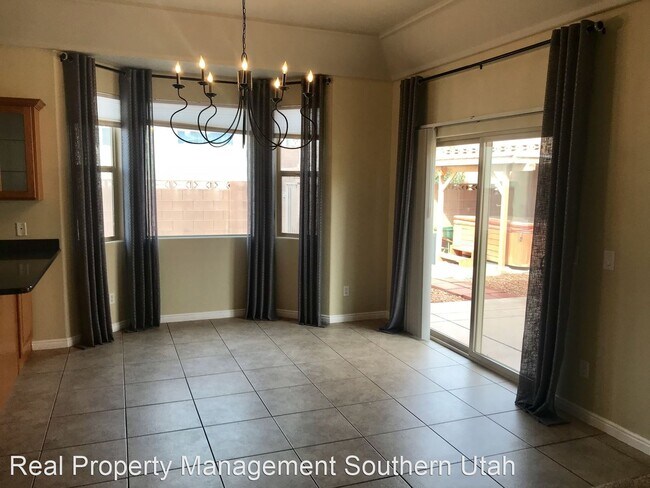 Building Photo - 3 br, 2 bath House - 2409 E 200 S
