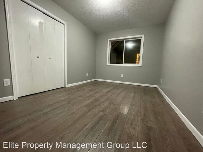 Building Photo - 5 br, 2 bath House - 2912 Clinton Ave S