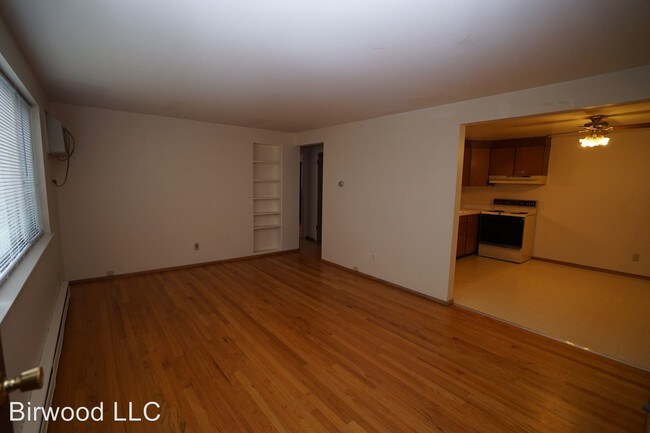Building Photo - 1134 Petra Pl