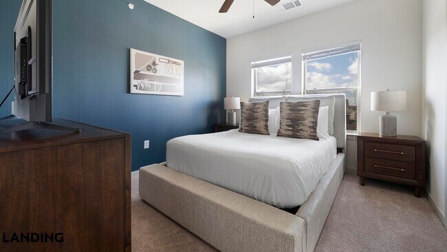 Foto del edificio - 2825 Main St