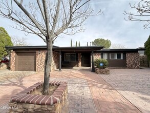 Building Photo - 11109 Pink Coral Dr