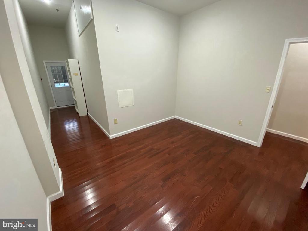 Foto principal - 911 Wood St