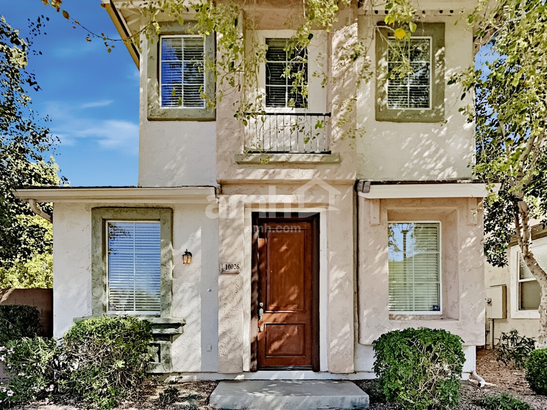 Primary Photo - 10026 E Isabella Ave