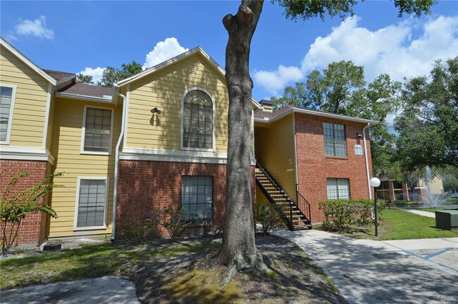 Foto del edificio - 8633 Fancy Finch Dr