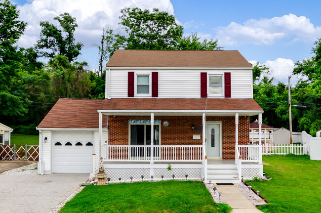 Foto del edificio - 520 Cheddington Road