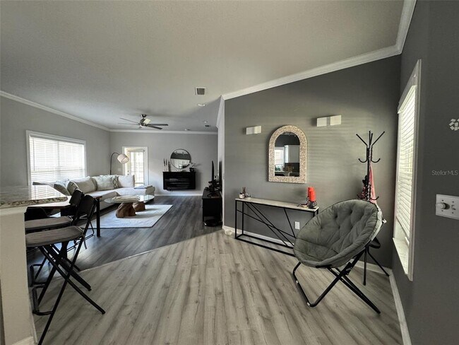 Foto del edificio - 1376 NW 120th Way