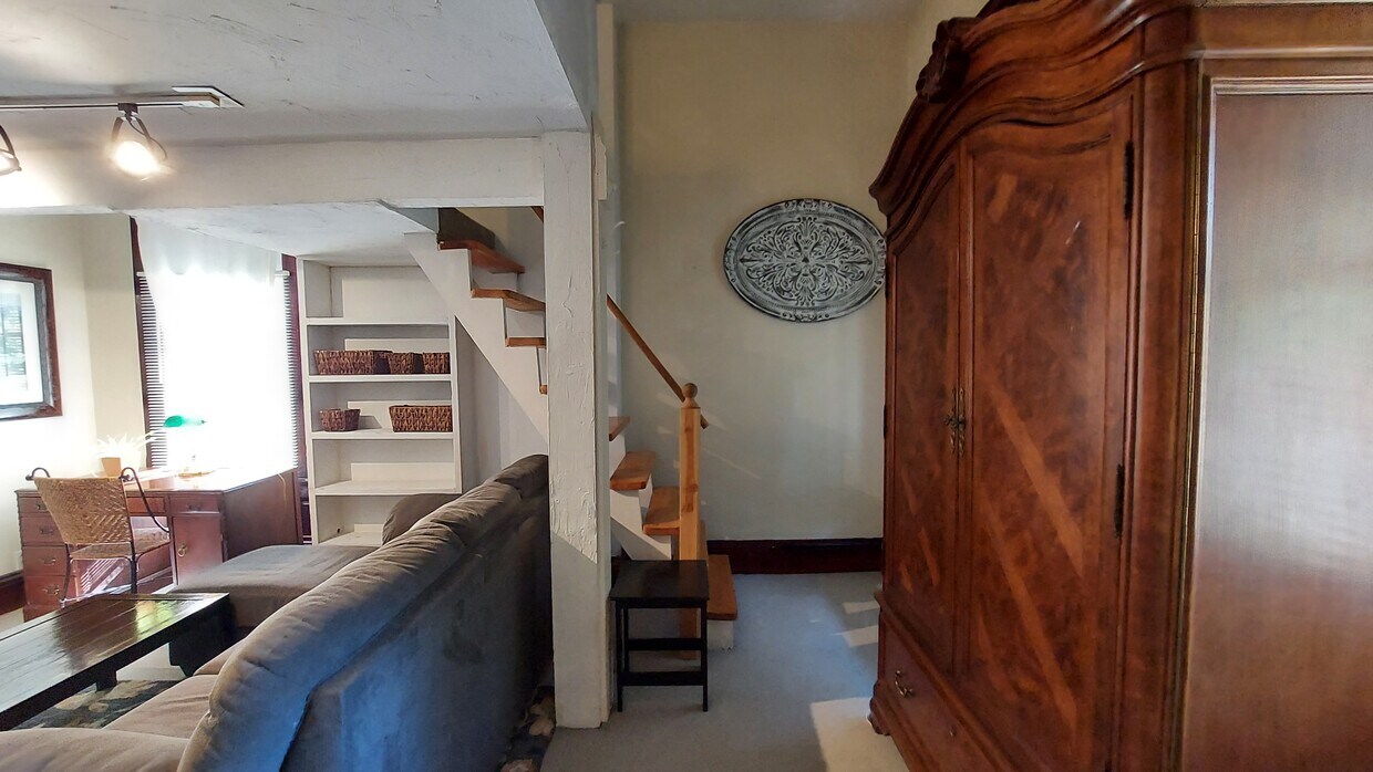 Foto principal - 334 E Mulberry St