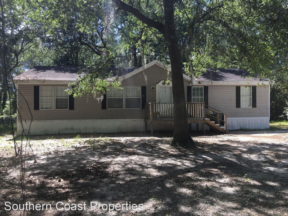Primary Photo - 4 br, 2 bath House - 3853 Arnold Drive SE
