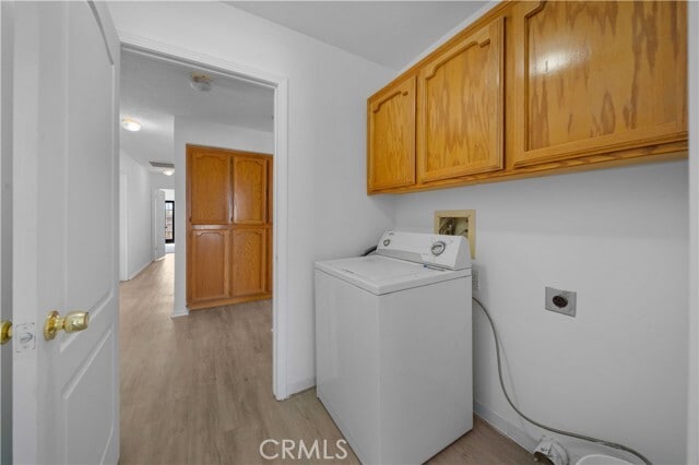 Building Photo - 21690 Everett Dr