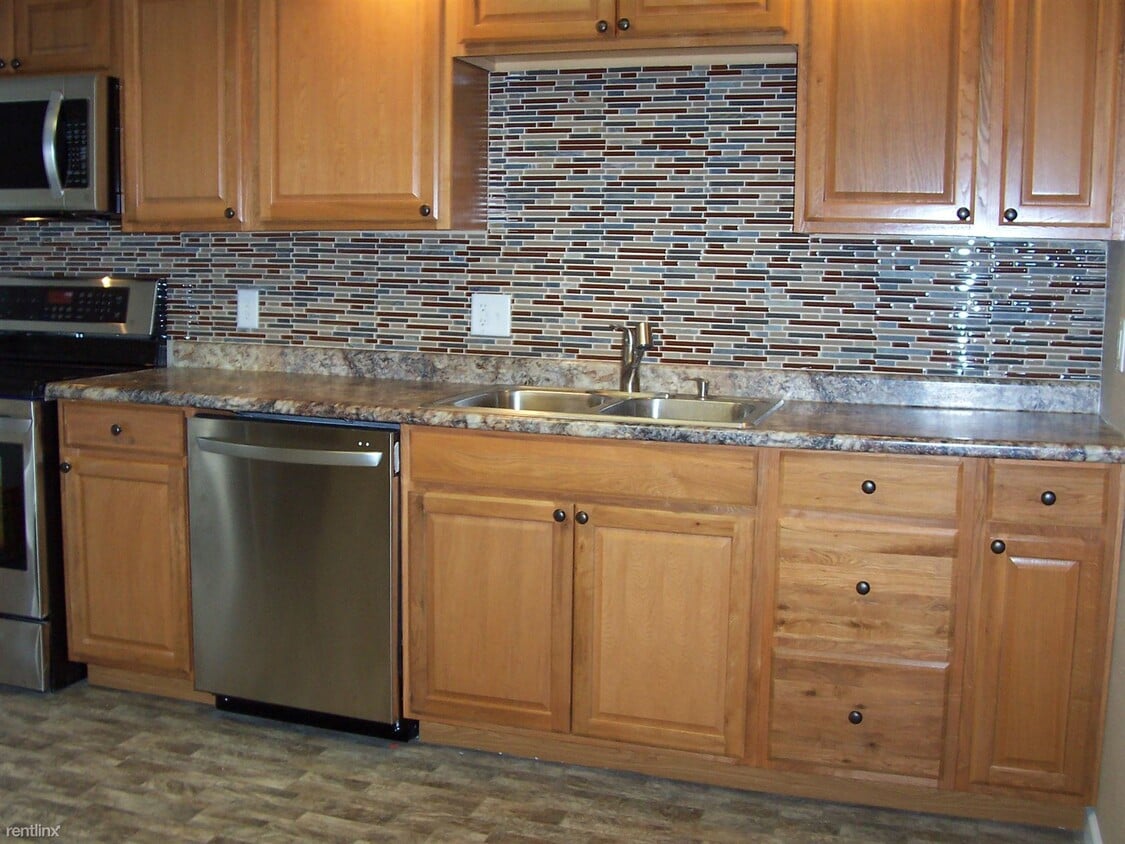 Primary Photo - 3 br, 2 bath House - 2773 17th Ave N