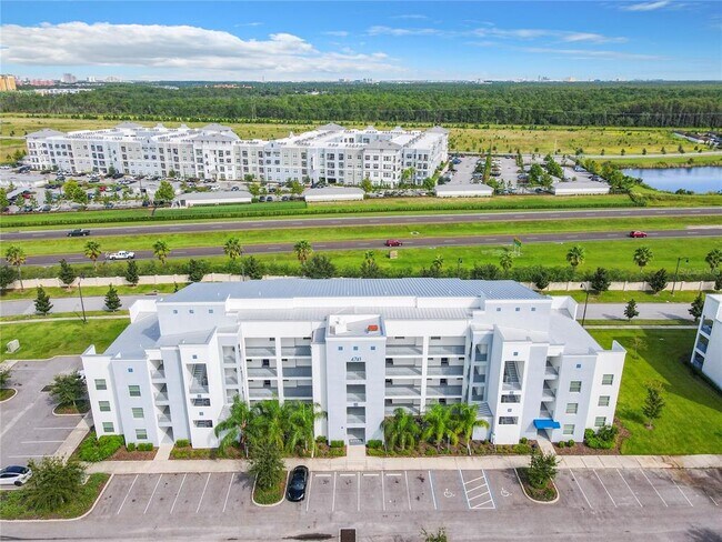 Foto del edificio - 4741 Clock Tower Dr