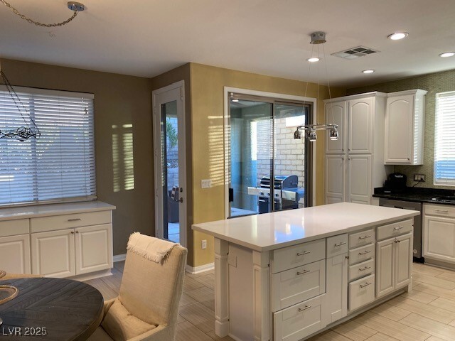 Building Photo - 11820 Calle De Sol Dr