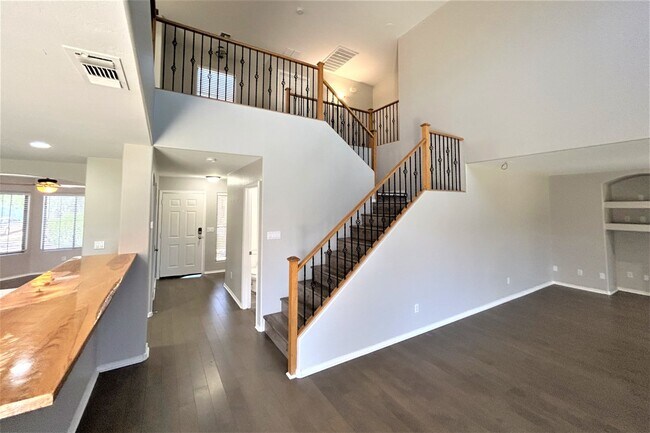 Building Photo - 2419 W Maldonado Rd