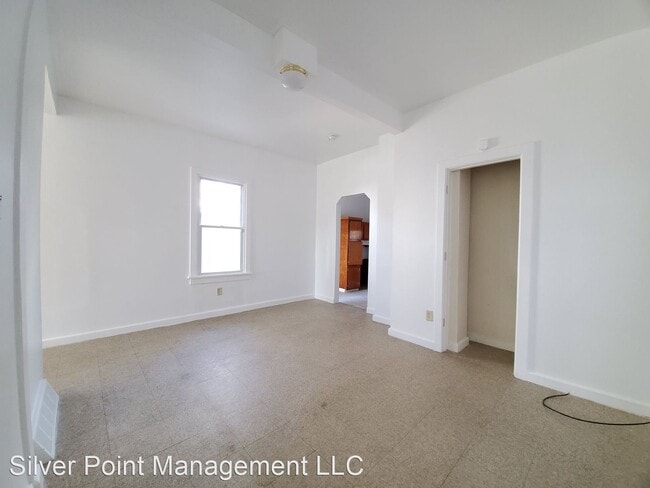 Building Photo - 3 br, 1 bath House - 83 South Ave