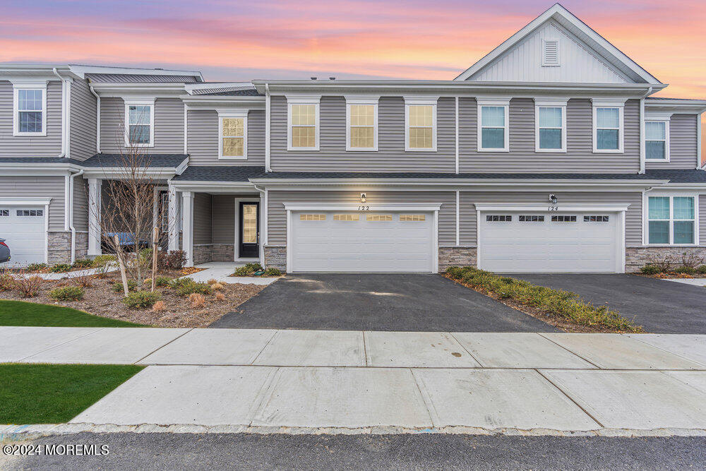 Primary Photo - 122 Woolley Ct