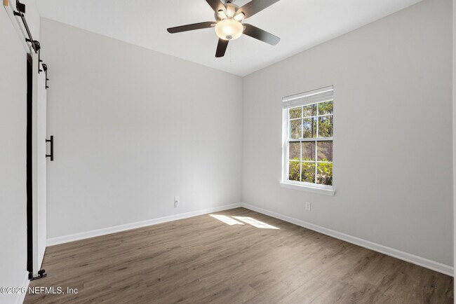 Building Photo - 94 Sorrel St