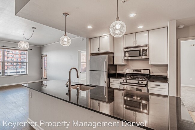 Building Photo - 2 br, 2 bath House - 1975 N Grant St. Unit...
