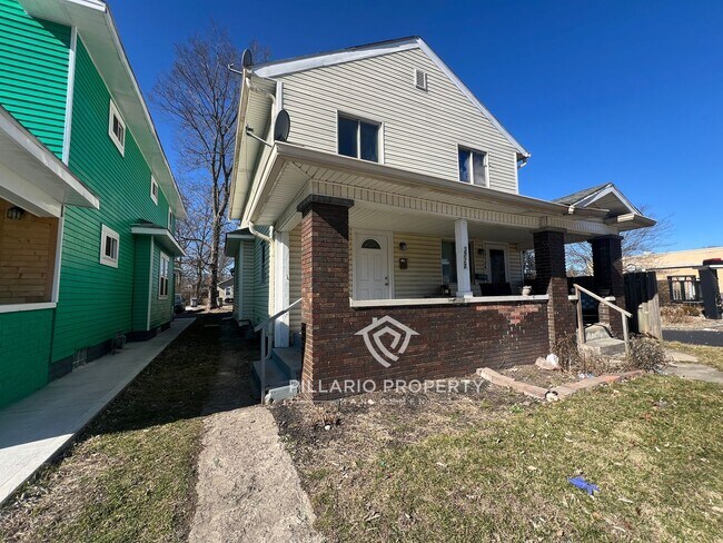 Foto del edificio - 3722-3724 N Illinois St
