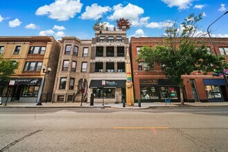 Building Photo - 3444 N Halsted St