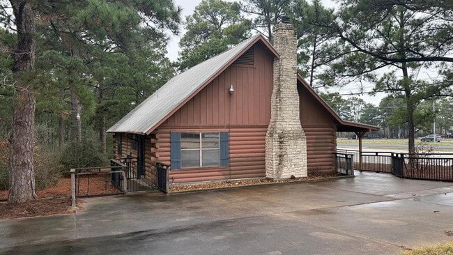 Building Photo - 3851 State Hwy 71