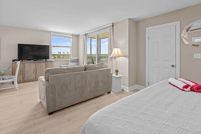 Foto del edificio - 5800 Bonita Beach Rd SW