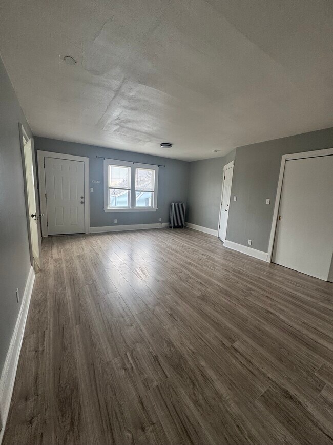 Foto del edificio - 447 Naugatuck Ave