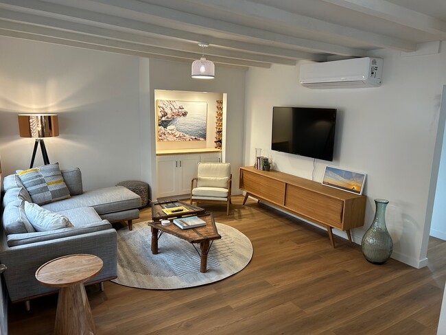 Building Photo - 1534 2nd St