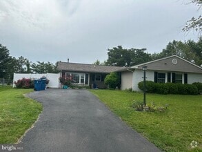 Building Photo - 4128 Point Hollow Ln
