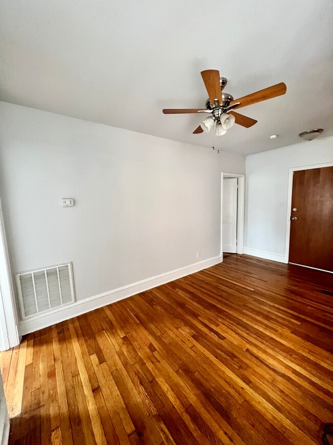 Building Photo - 1106 Franklin St