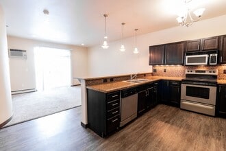 Interior Photo - The Metropolitan