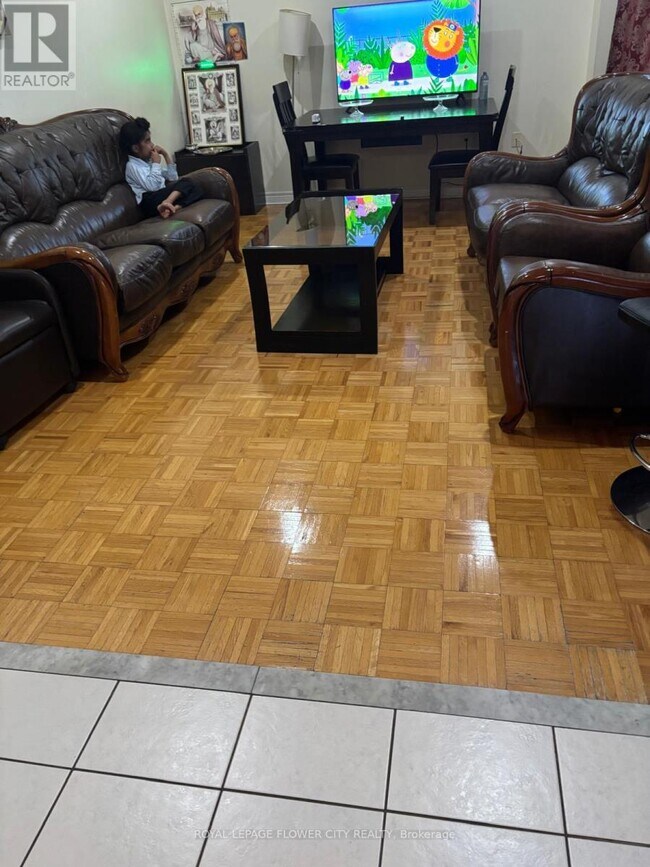 Building Photo - 5 Pantomine Blvd