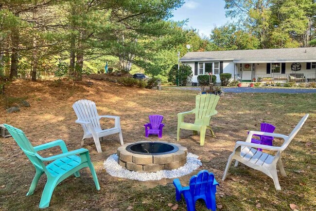 Foto del edificio - 148 Diamond Point Rd