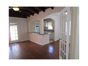 Building Photo - 4565 N Ocean Dr