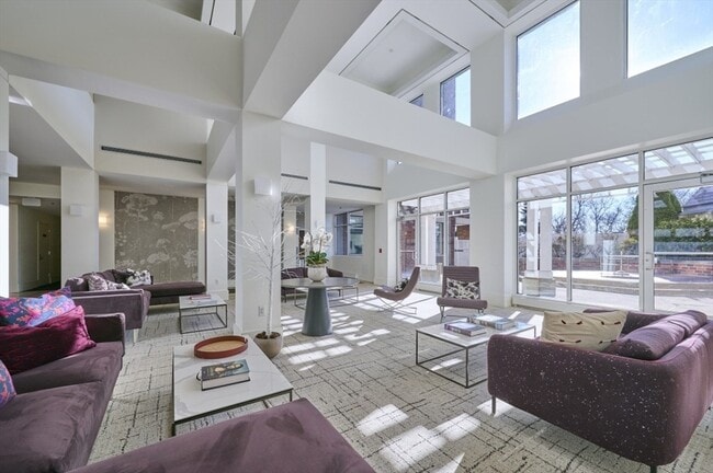 Building Photo - 950 Massachusetts Ave