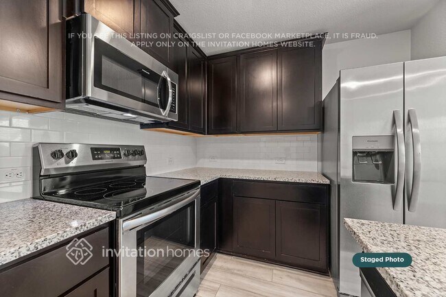 Building Photo - 762 Bonnet Trl