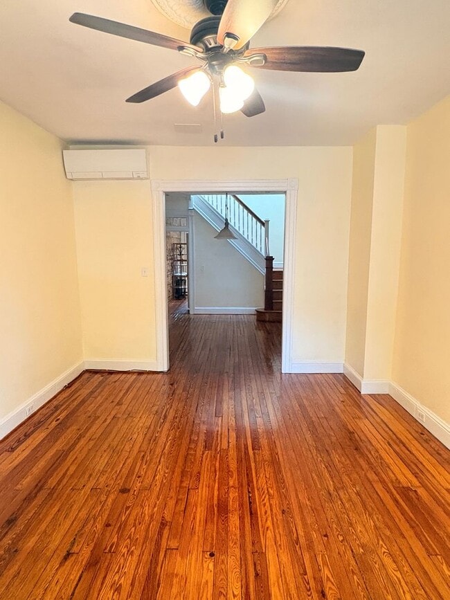 Building Photo - Gorgeous Hampden 2bd/2ba w/ Fin Bsmt, W/D, A/C and more! Available 5/1