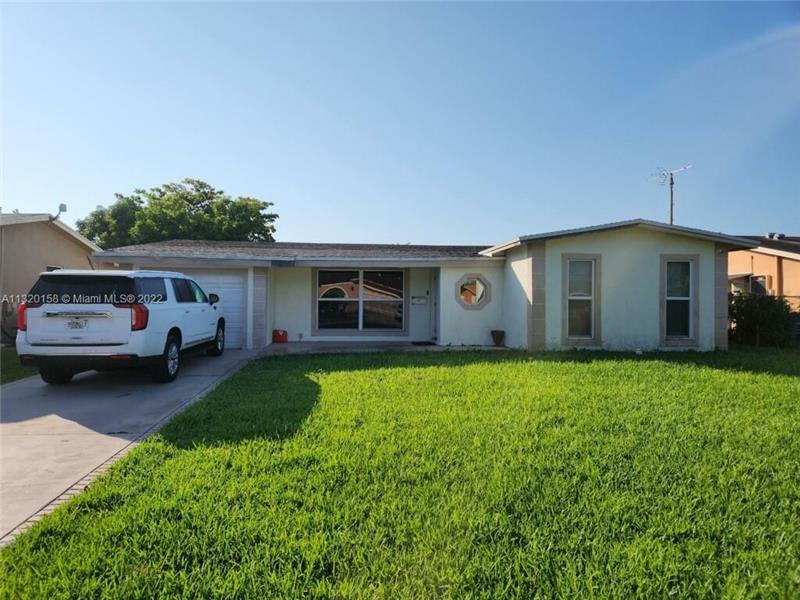 Primary Photo - 8552 Windsor Dr