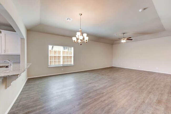 Foto del edificio - 3/2/2 Patio Home! Lawncare included. Move ...