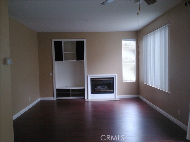 Foto del edificio - 9014 Dartmouth Way