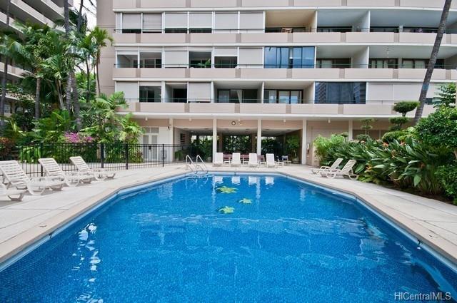Building Photo - 1720 Ala Moana Blvd 909A