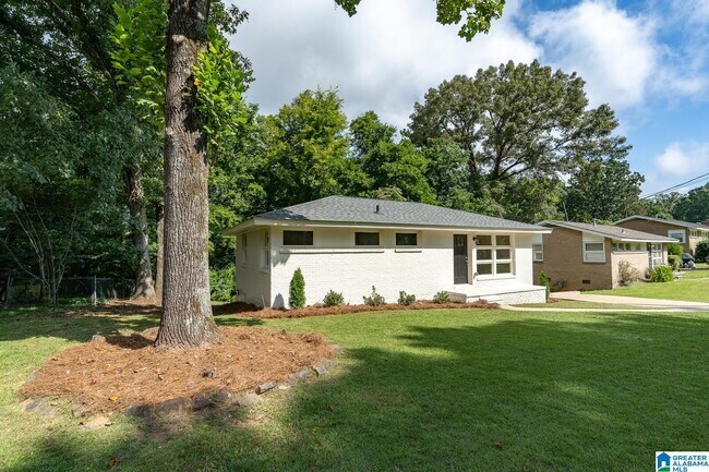 Building Photo - 5196 Scenic View Dr