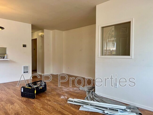 Foto del edificio - 3356 Northwest Ave