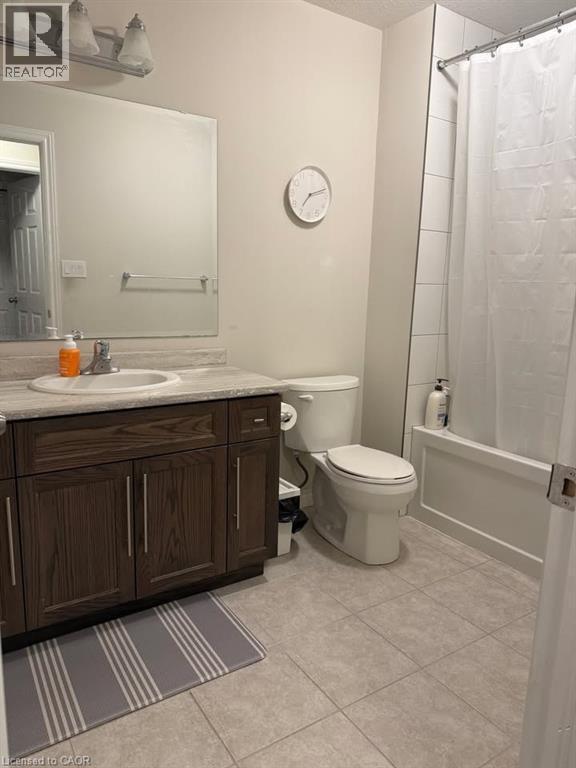 Building Photo - 166 Templewood Dr