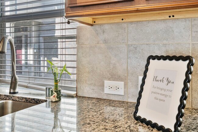 Foto del edificio - 313 Hogan St