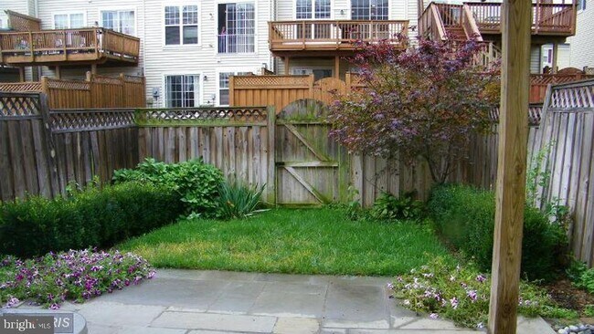 Foto del edificio - 43265 Sunderleigh Square