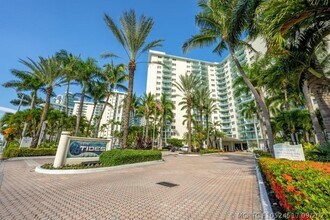 Building Photo - 3801 S Ocean Dr